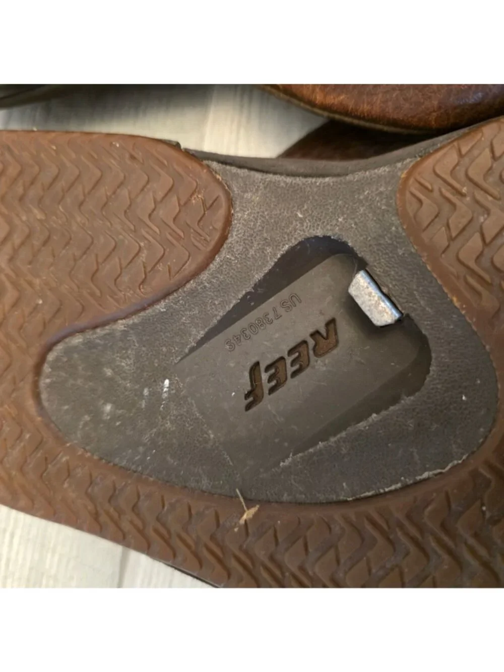 Reef Men’s Leather Sandals With Bottle Opener Brown Size 9